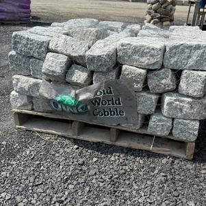 Hardscaping - Belgium Blocks Grey Regular